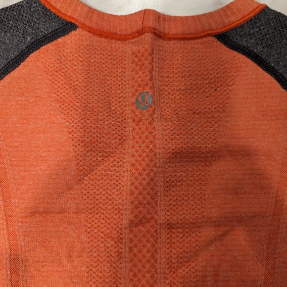 Lululemon Women Athletic Tshirt Orange and Grey Size 8 - Picture 3 of 4